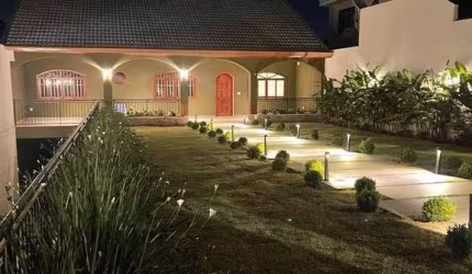 Casa com 3 dormitórios à venda, 210 m² por R$ 1.350.000,00 - Neva - Cascavel/PR