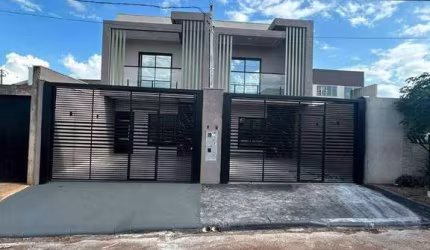 Sobrado com 3 dormitórios à venda, 120 m² por R$ 525.000,00 - Esmeralda - Cascavel/PR
