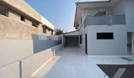 Sobrado com 3 dormitórios à venda, 261 m² por R$ 1.000.000,00 - Country - Cascavel/PR