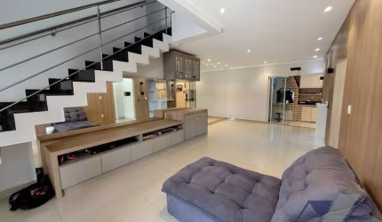 Sobrado com 3 dormitórios à venda, 143 m² por R$ 990.000,00 - Maria Luiza - Cascavel/PR