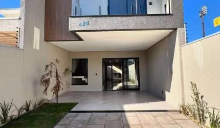 Sobrado com 3 dormitórios à venda, 170 m² por R$ 950.000,00 - Pioneiros Catarinenses - Cascavel/PR