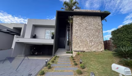 Casa com 4 dormitórios à venda, 374 m² por R$ 4.459.000 - Santo Inácio - Cascavel/PR