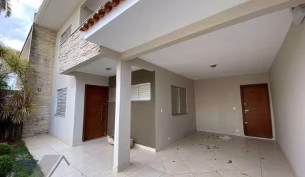 Sobrado com 3 dormitórios para alugar, 132 m² por R$ 4.500,00/mês - Centro - Cascavel/PR