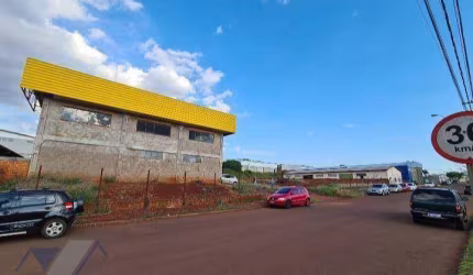 Barracão para alugar, 740 m² por R$ 12.500,00/mês - Morumbi - Cascavel/PR