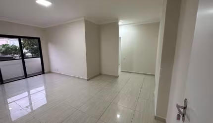 MACUCO- APARTAMENTO DOIS DORMITÓRIOS-DEP-FRENTE-SACADA-VAGA DEMARCADA- REF 2144