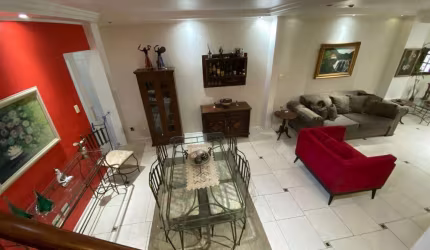 GONZAGA- SOBRADO- 3 DORMITÓRIOS- SUITES- QUINTAL- CHURRASQUEIRA- 1 VAGA CARRO-REF 2304