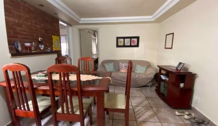 POMPEIA- APARTAMENTO 2 DORMITÓRIOS-PORTEIRA FECHADA GARAGEM COLETIVA- PX PRAIA-REF -2307