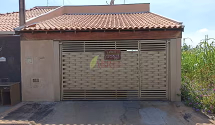 Casa com 3 dormitórios à venda