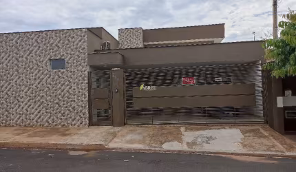 Casa com piscina à venda por R$ 550.000,00 – Jardim dos Ipês – Cosmorama/SP