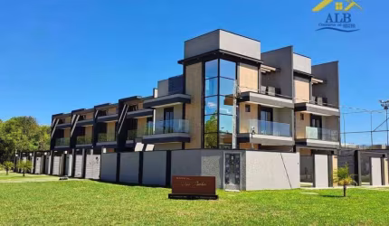Sobrado com 3 dormitórios à venda, 140 m² por R$ 849.000,00 - Alto Tarumã - Pinhais/PR