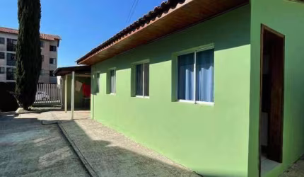 Kitnet mobiliada solteiro com 1 dormitório para alugar, 16 m² por R$ 875/mês - Emiliano Perneta - Pinhais/PR