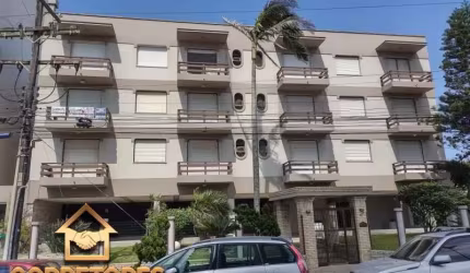 Apartamento na Av. da Igreja