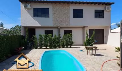 Lindo sobrado com 4 dormitórios em Imbé