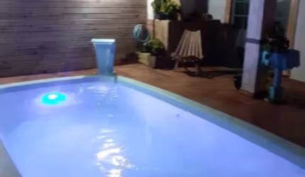 BELA CASA COM PISCINA  NA BARRA DE TRAMANDAÍ
