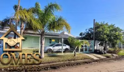 CASA COM DOIS DORMITÓRIOS EM NOVA TRAMANDAÍ