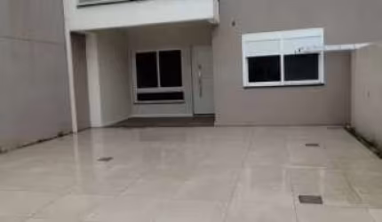 EXCELENTE DUPLEX EM IMBÉ