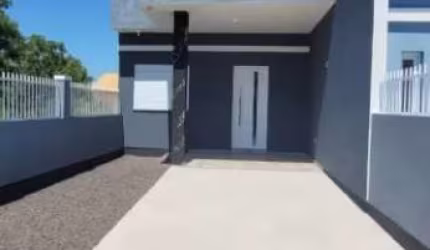 BELA CASA NOVA E MOBILIADA EM NOVA TRAMANDAÍ