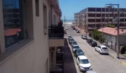 ACONCHEGANTE APARTAMENTO COM SACADA E VISTA PARA O MAR EM TRAMANDAÍ