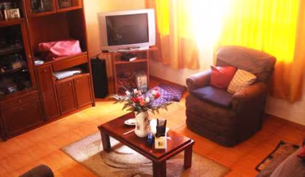 Sobrado de 224m² com 3 quartos em Vila Aurora