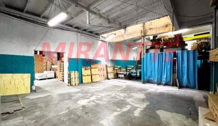 Comercial de 575m² em Jardim Tremembé
