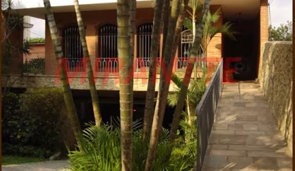 Casa terrea de 600m² com 5 quartos em Barro Branco