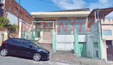 Comercial de 760m² em Parque Peruche