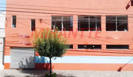 Comercial de 168m² em Água Fria