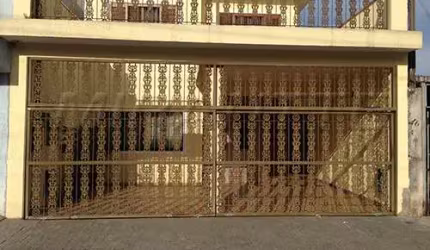 Sobrado de 135m² com 3 quartos em Vila Nivi