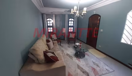 Sobrado de 127m² com 3 quartos em Vila Gustavo