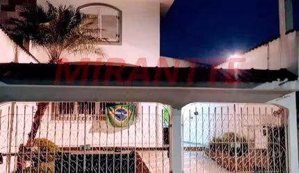 Sobrado de 221m² com 3 quartos em Mandaqui