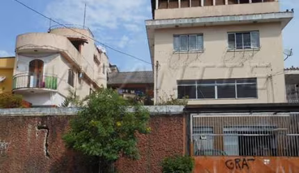 Sobrado de 1000m² com 4 quartos em Cachoeirinha