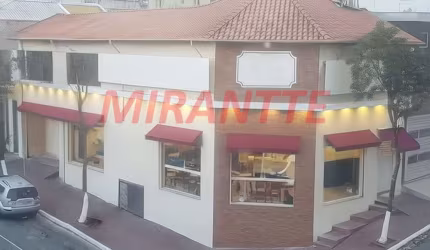 Comercial de 400m² com 3 quartos em Santa Terezinha