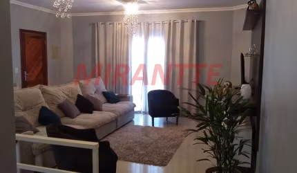 Sobrado de 330m² com 5 quartos em Vila Santos