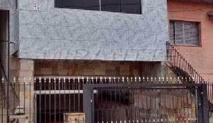 Sobrado com 4 quartos em Parada Inglesa