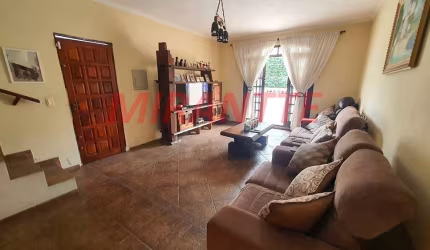 Sobrado de 166m² com 2 quartos em Jardim Japão