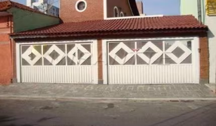 Sobrado de 200m² com 4 quartos em Santana