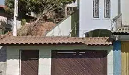 Sobrado de 220m² com 3 quartos em Jardim Tremembé