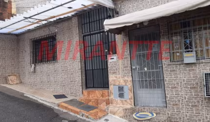 Sobrado de 70m² com 2 quartos em Vila Gustavo