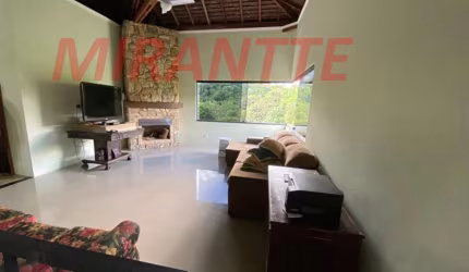 Sobrado de 750m² com 5 quartos em Serra Da Cantareira