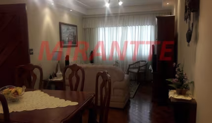 Sobrado de 206m² com 3 quartos em Parque Vitoria