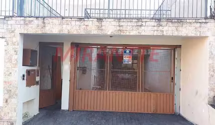 Sobrado de 304m² com 4 quartos em Chora Menino