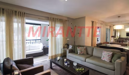 Apartamento de 189m² com 4 quartos em Santana