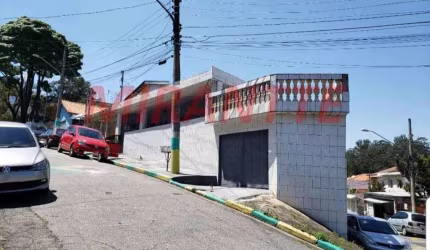 Sobrado de 110m² com 3 quartos em Jardim Peri