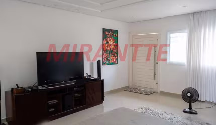 Sobrado de 450m² com 3 quartos em Santana