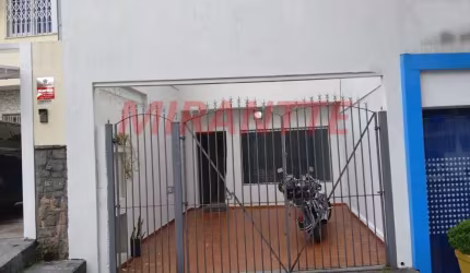 Sobrado de 129m² com 2 quartos em Água Fria