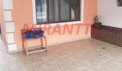 Sobrado de 100m² com 3 quartos em Jardim Jaçanã