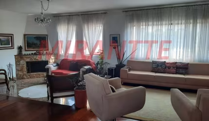 Sobrado de 365m² com 4 quartos em Jardim França