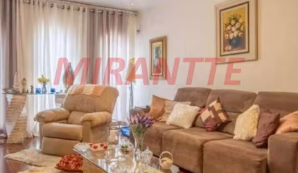 Sobrado de 232m² com 5 quartos em Mandaqui