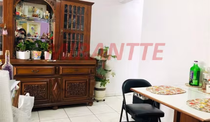Apartamento de 64m² com 2 quartos em Santana