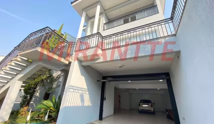 Sobrado de 335m² com 3 quartos em Guapira